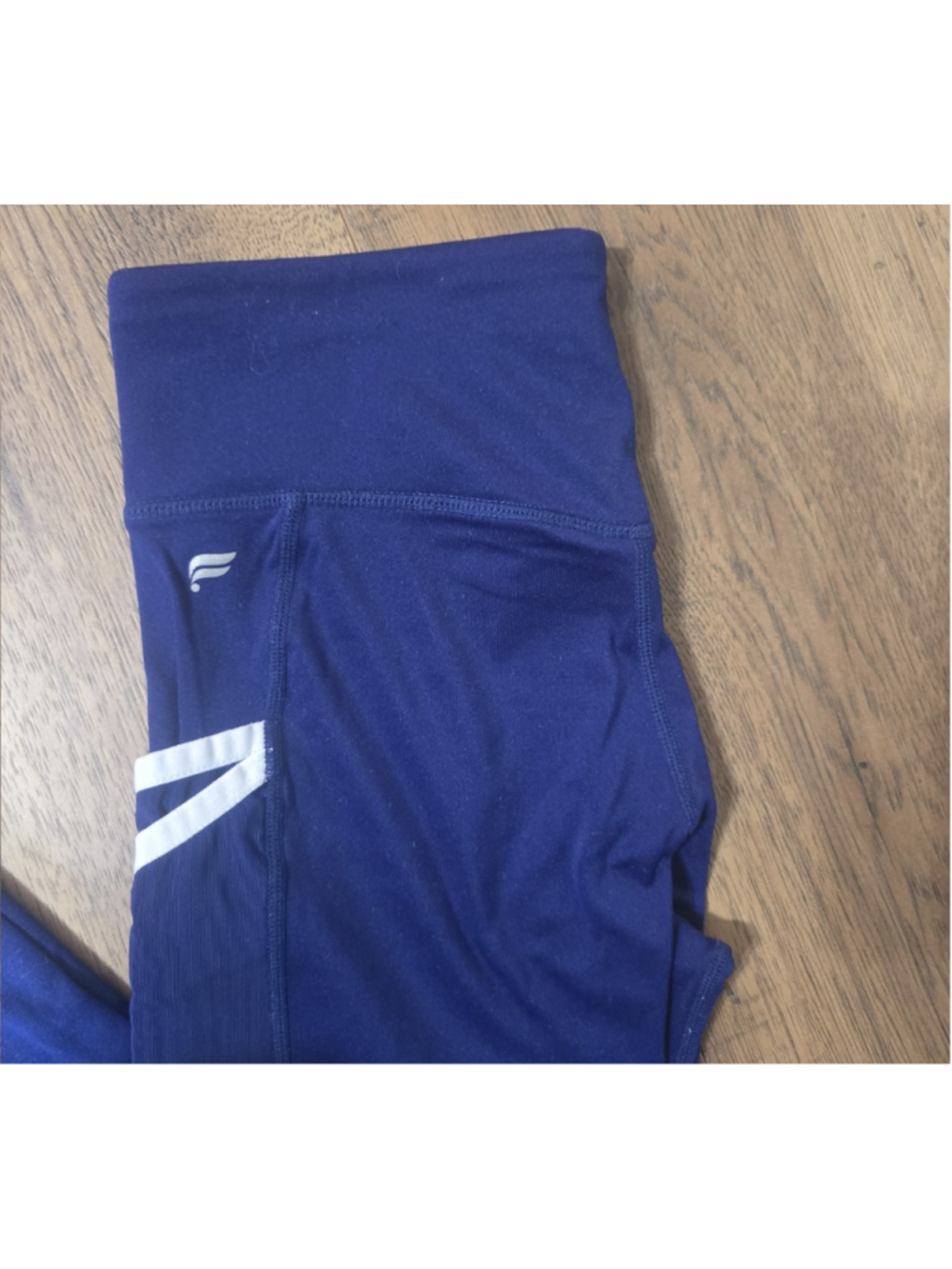 Women's Fabletics Trinity Motion365® Mid-Rise 7/8 Legging - Small - Picture 4 of 6
